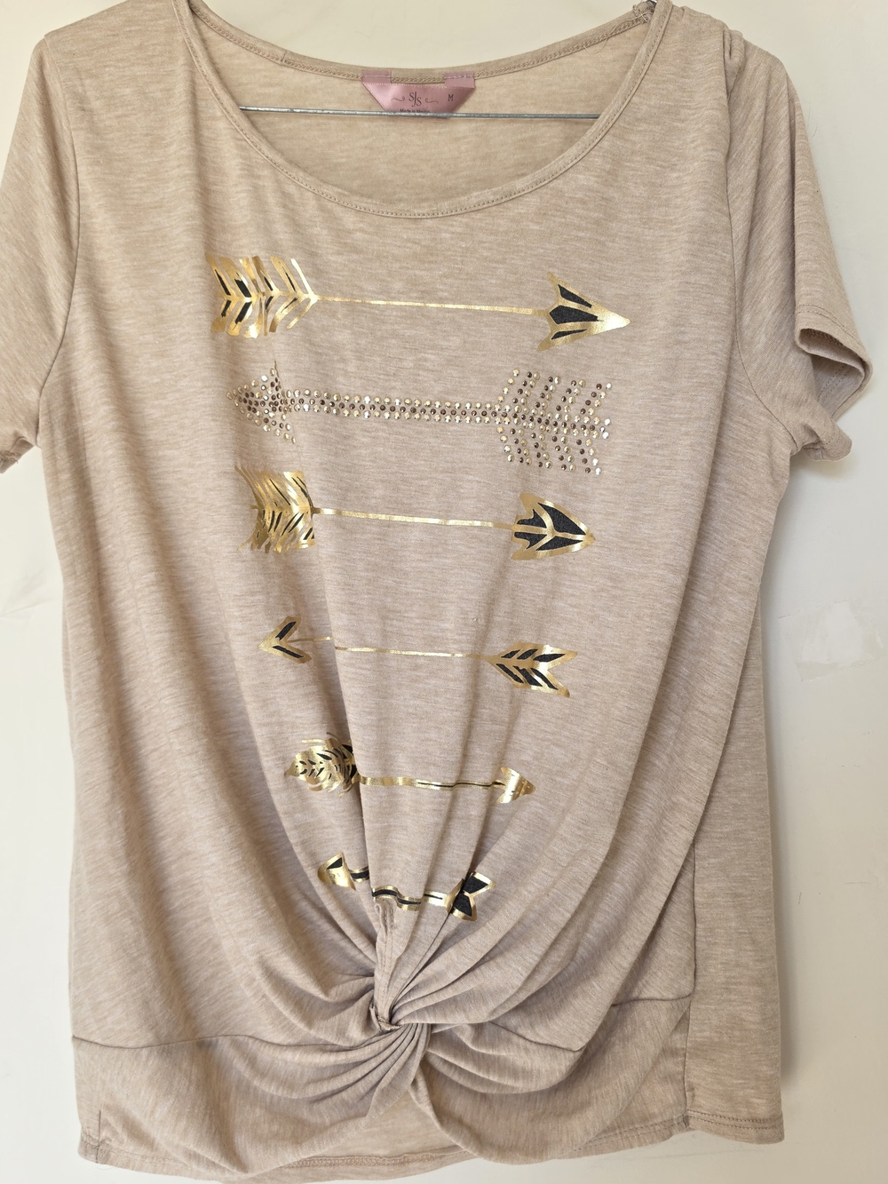 Sks Gold Arrow Detail Knot-Front Tee - Blush